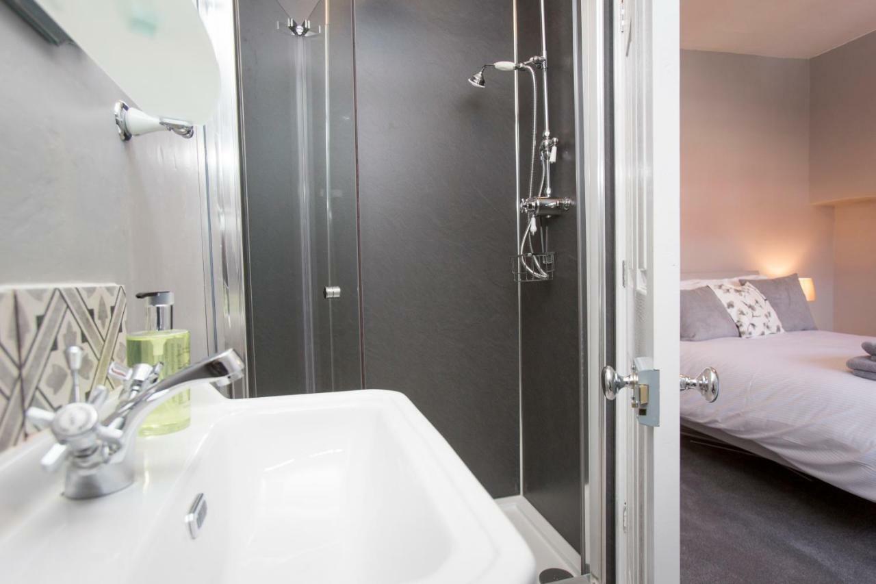 Bed & Breakfast Fernleigh 3*